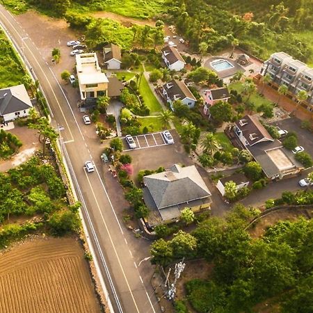 Mirvill Pension & Resort Seogwipo Bagian luar foto