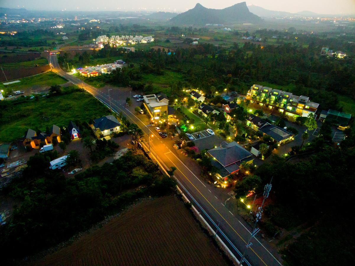 Mirvill Pension & Resort Seogwipo Bagian luar foto
