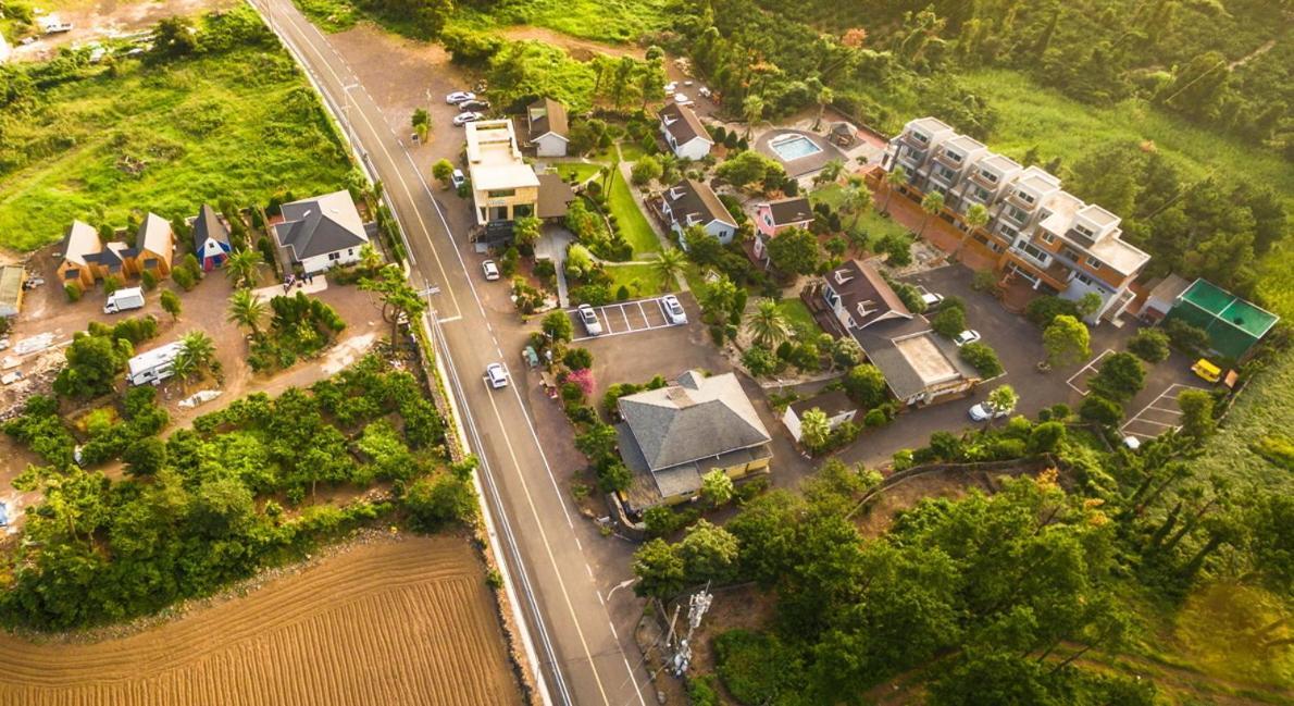 Mirvill Pension & Resort Seogwipo Bagian luar foto