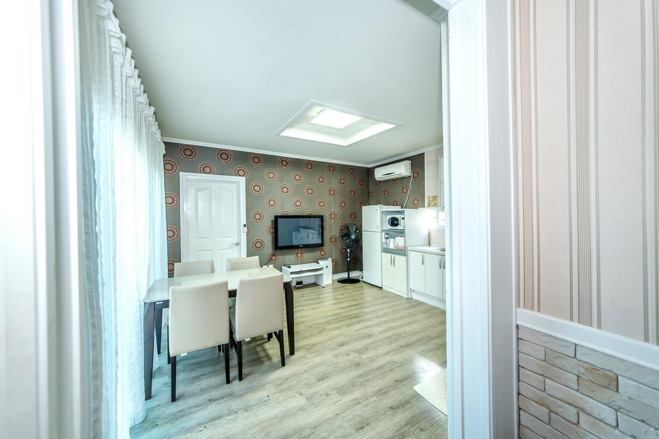 Mirvill Pension & Resort Seogwipo Bagian luar foto
