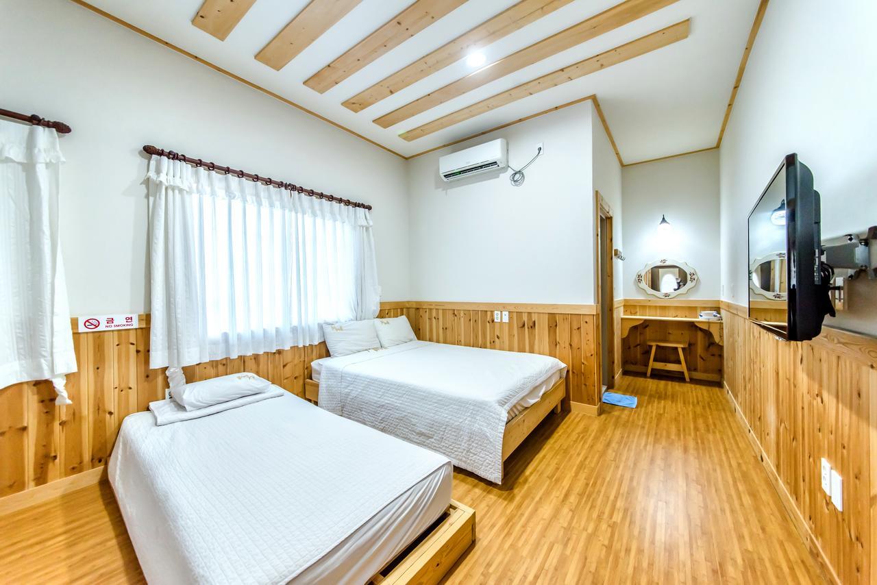Mirvill Pension & Resort Seogwipo Bagian luar foto